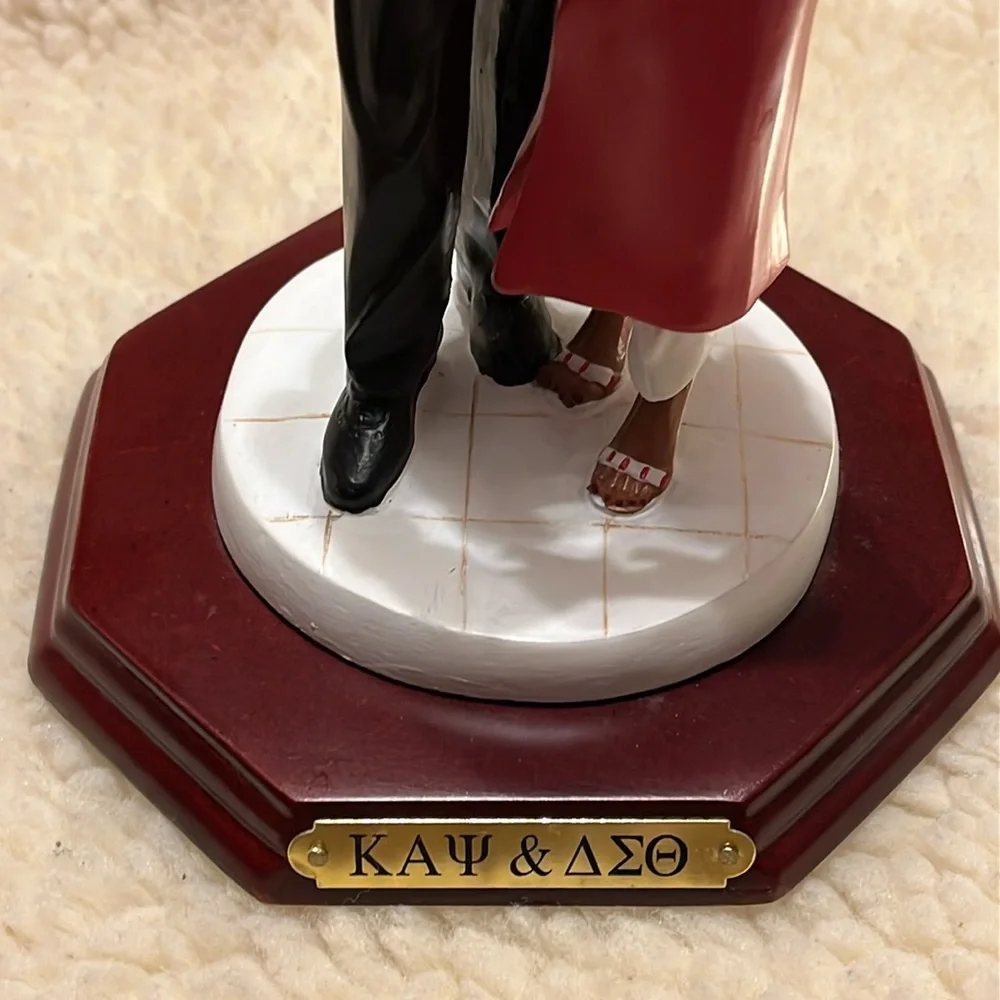 kappa Alpha PSI Miniature Statue Elegant Red Couple Figurine